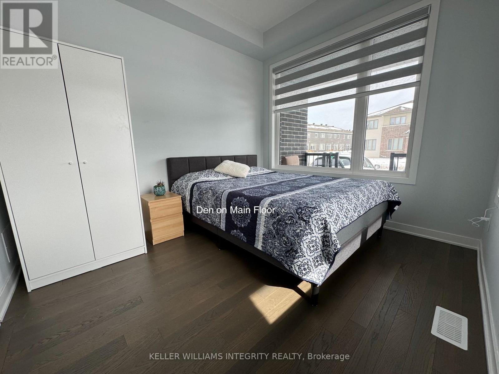 830 Crossgate Street, Ottawa, Ontario  K2J 7E5 - Photo 10 - X12234440