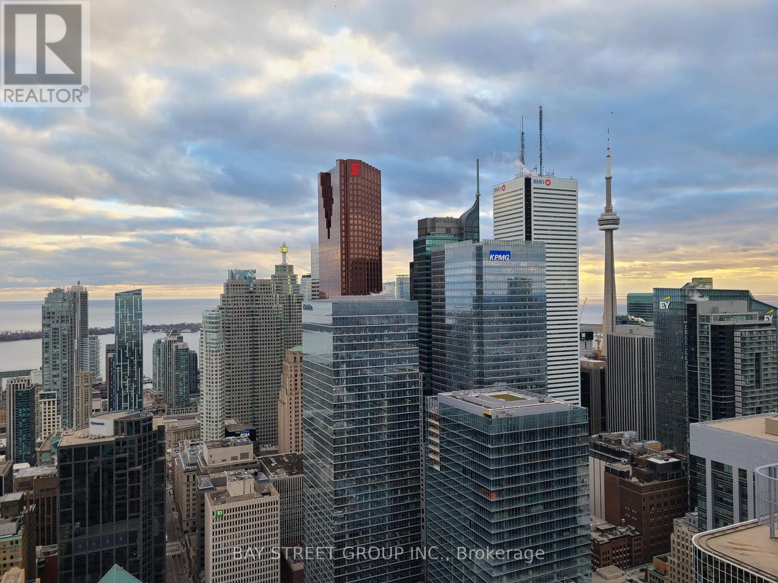 5709 - 197 YONGE STREET, Toronto, Ontario