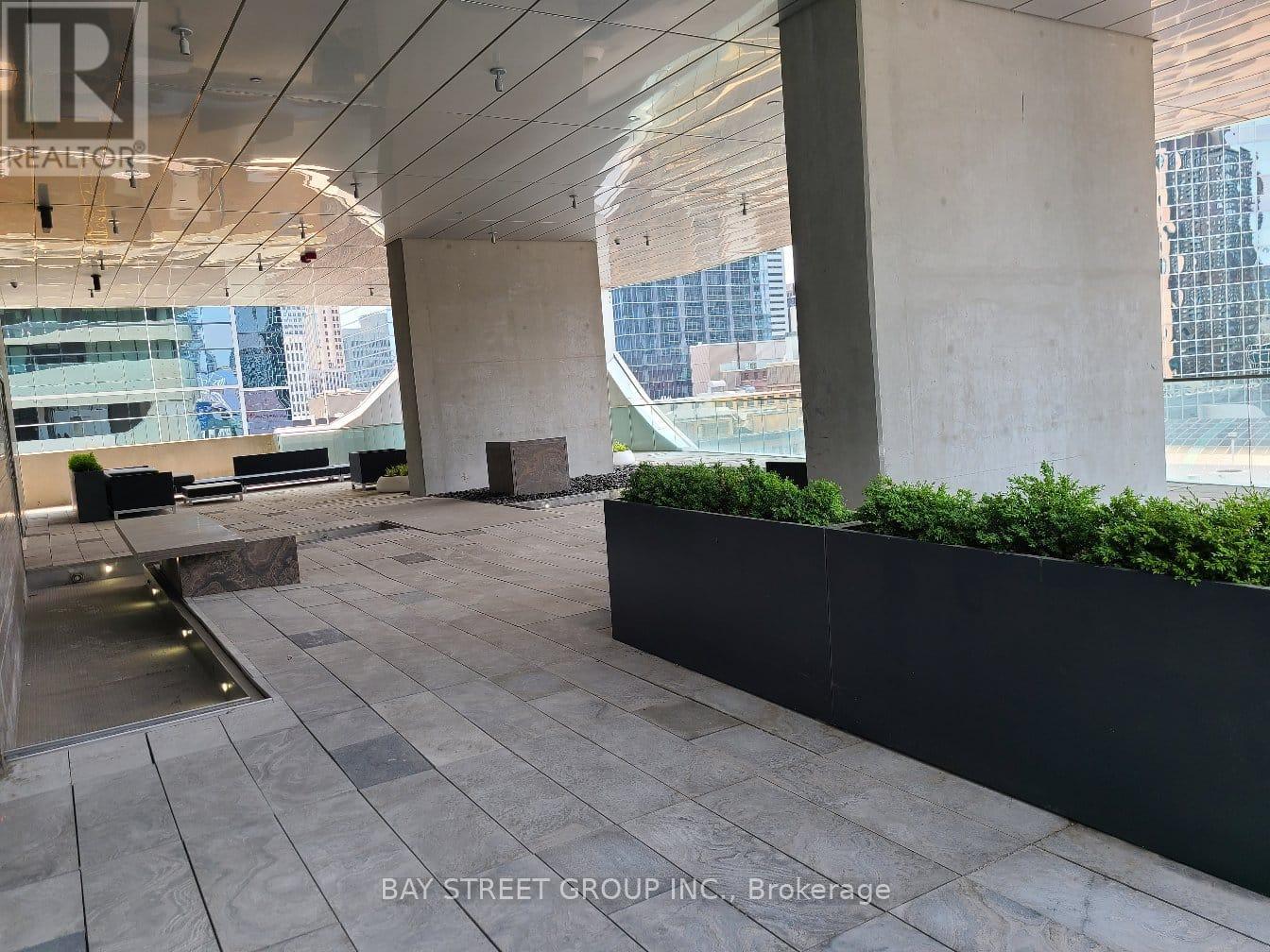 5709 - 197 Yonge Street, Toronto, Ontario  M5B 0C1 - Photo 14 - C12234431