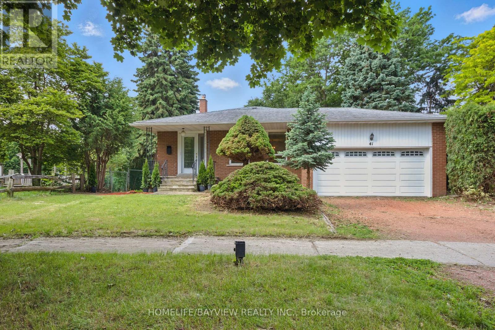 Property at 41 SUNNYWOOD CRESCENT image 1