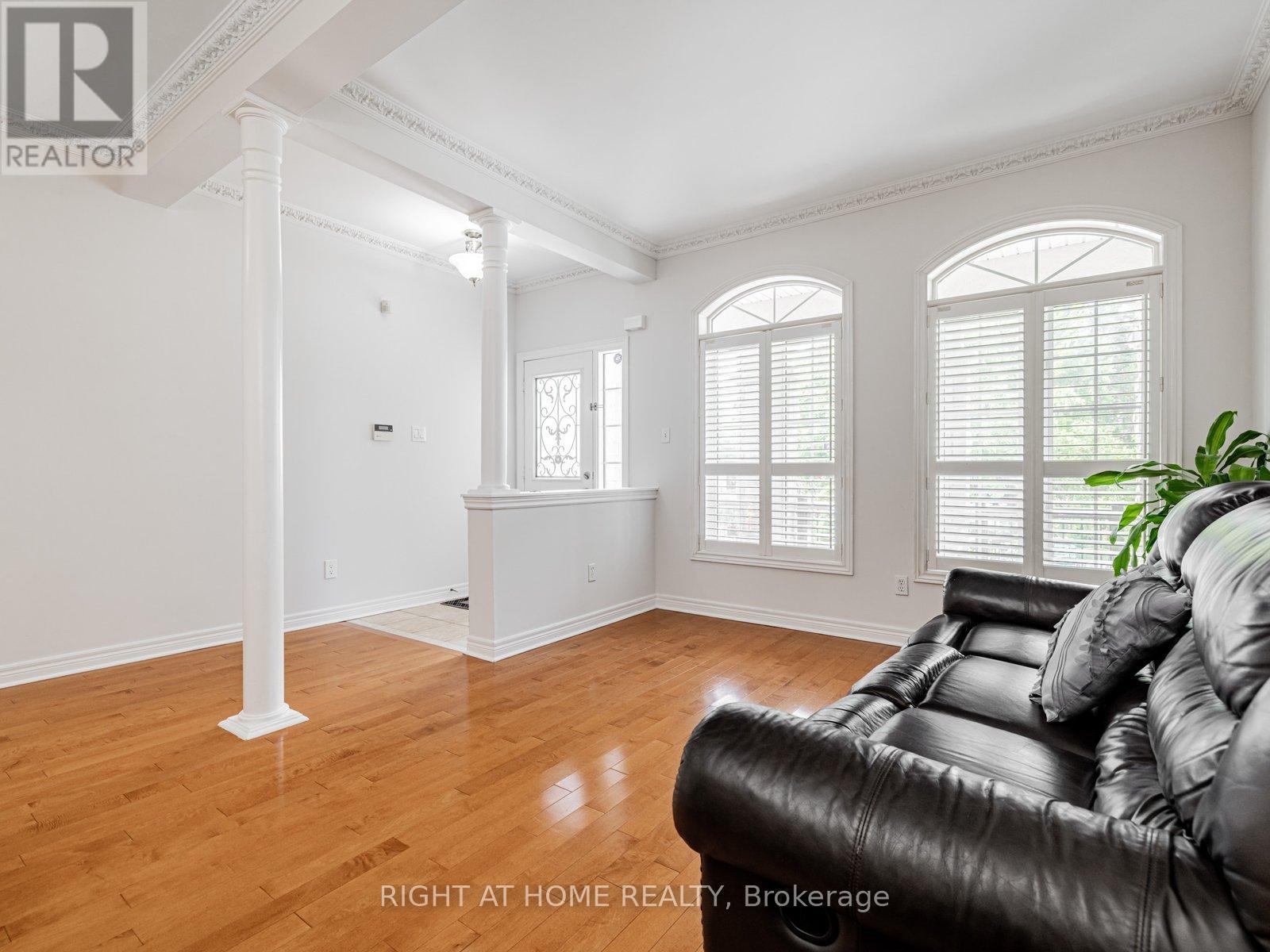 Property at 34 DESTINO CRESCENT image 4