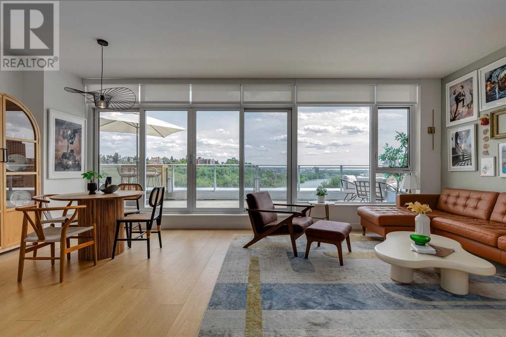 Property at 902, 118 Waterfront Court SW image 3