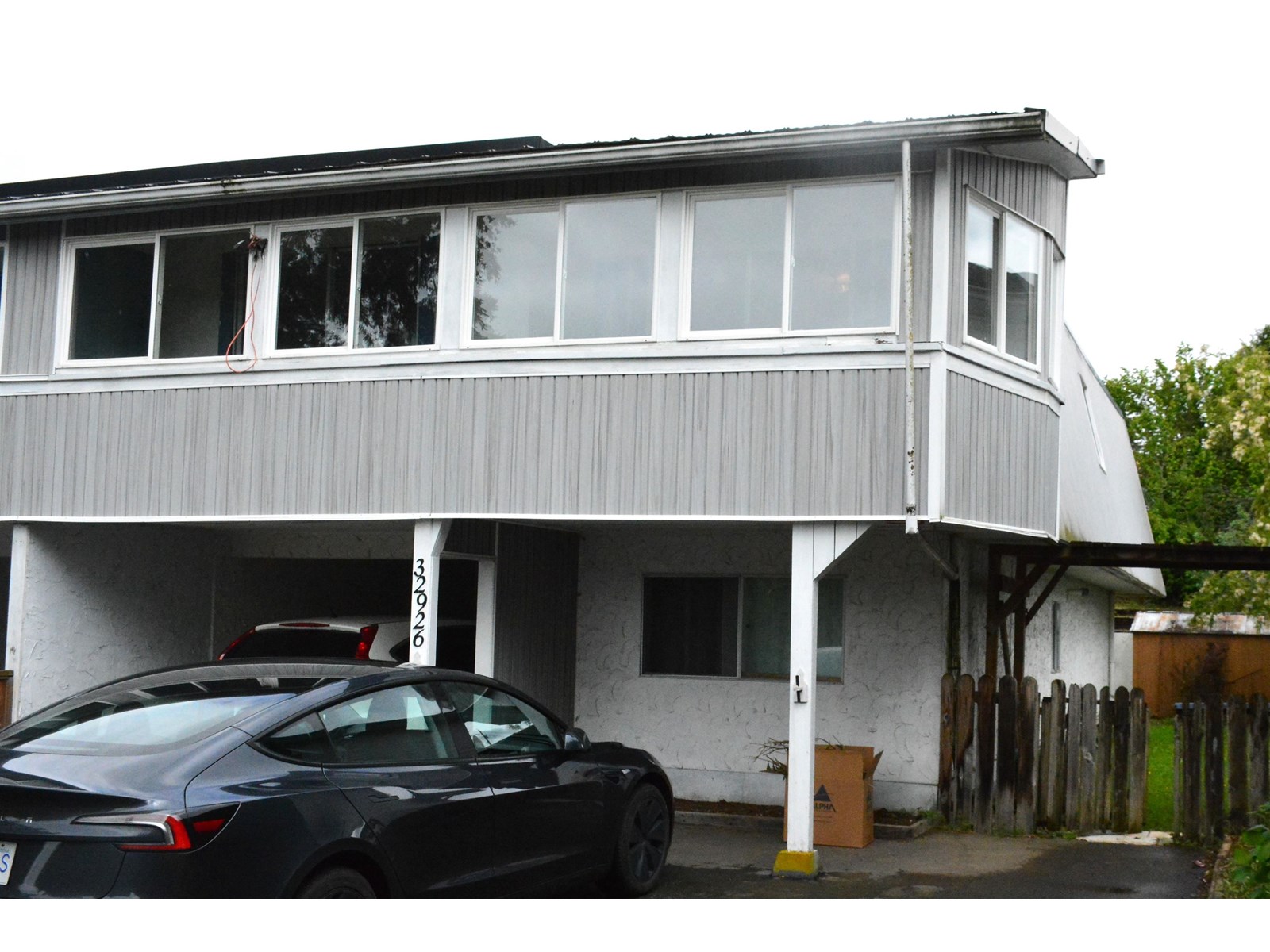 Property at 32926 5TH AVENUE image 2