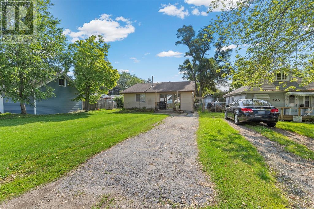 280 Ferris, Essex, Ontario  N0R 1G0 - Photo 4 - 25015182