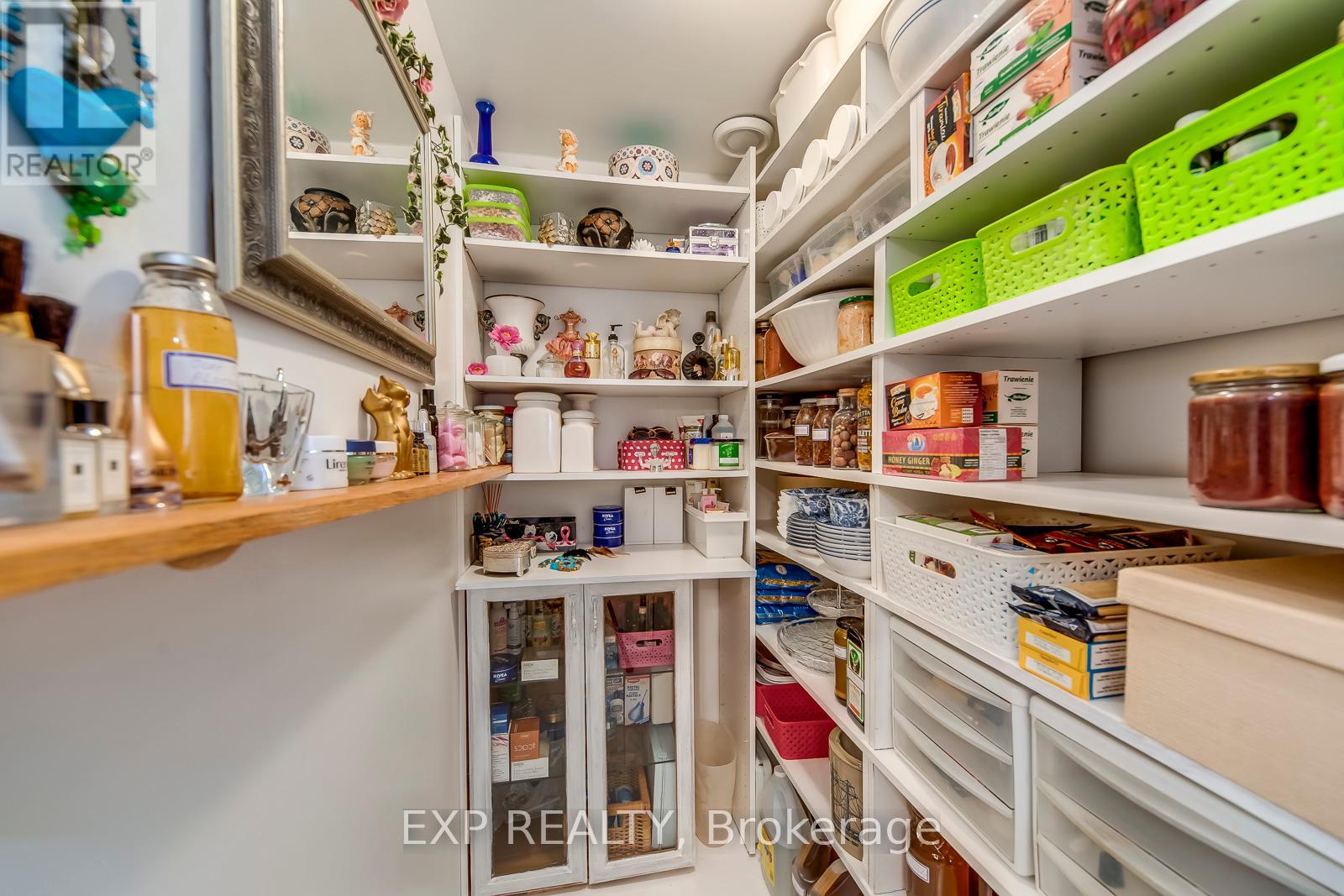 6330 Lorca Crescent, Mississauga (Meadowvale), Ontario  L5N 2J4 - Photo 36 - W12234453