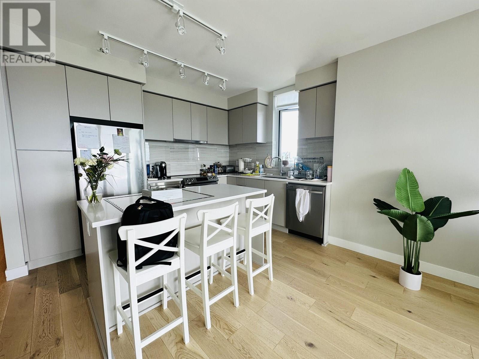 Property at 1304 8761 UNIVERSITY CRESCENT image 3