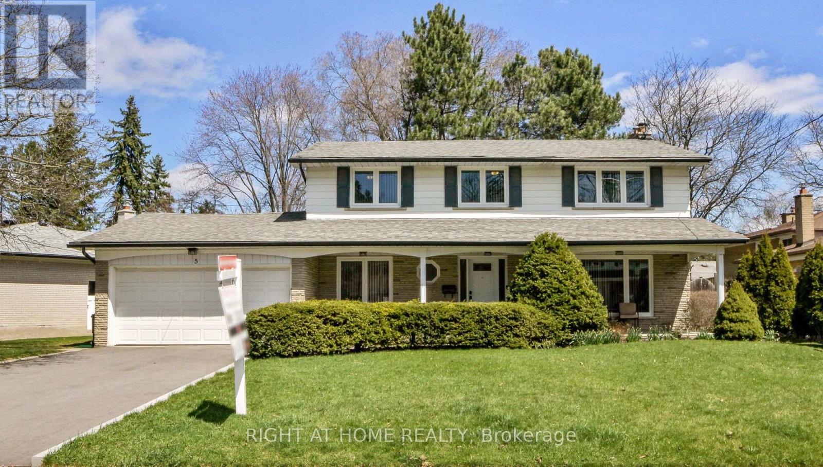 Property at 5 ROBINTER DRIVE image 1