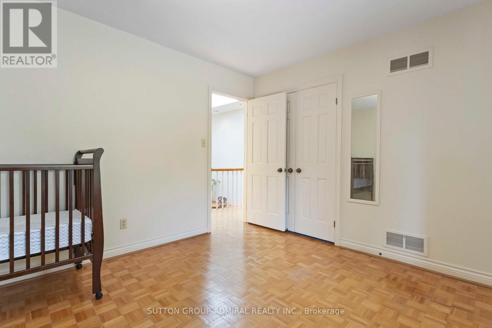 71 Farmstead Road, Toronto, Ontario  M2L 2X2 - Photo 34 - C12234496