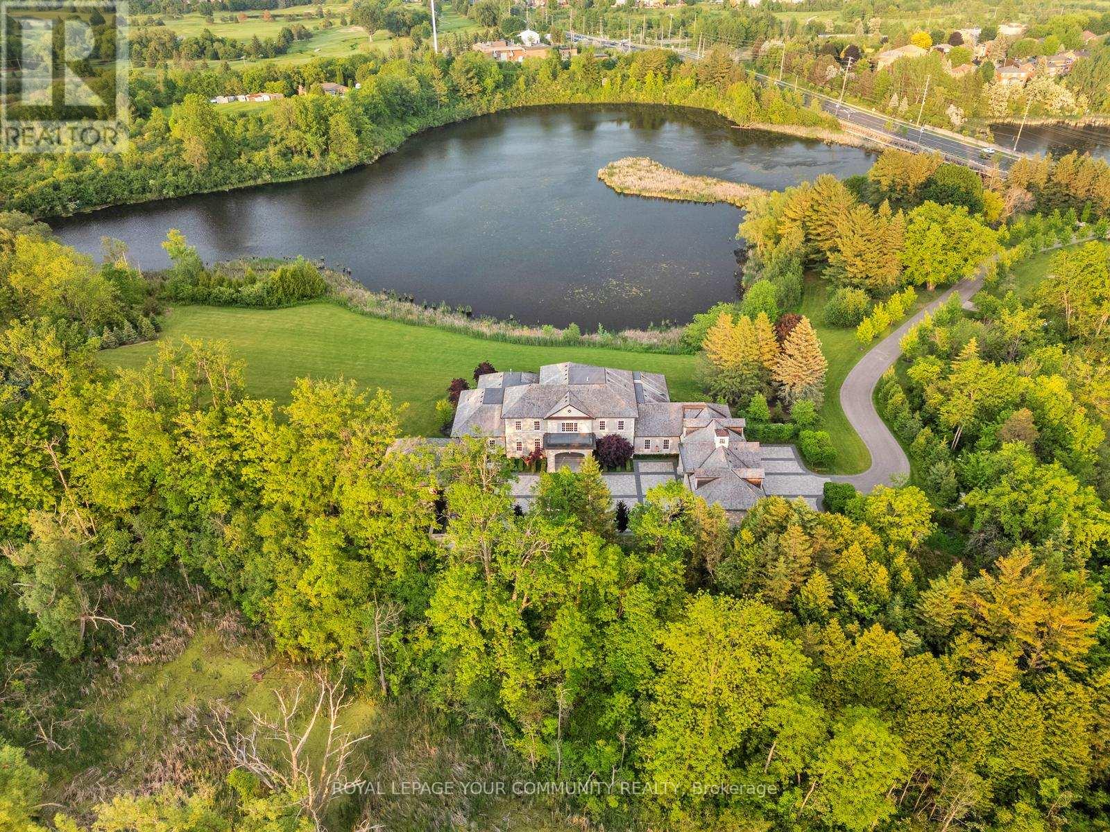 130 St. John's Side Road E, Aurora (Aurora Village), Ontario  L4G 0M6 - Photo 4 - N12234498