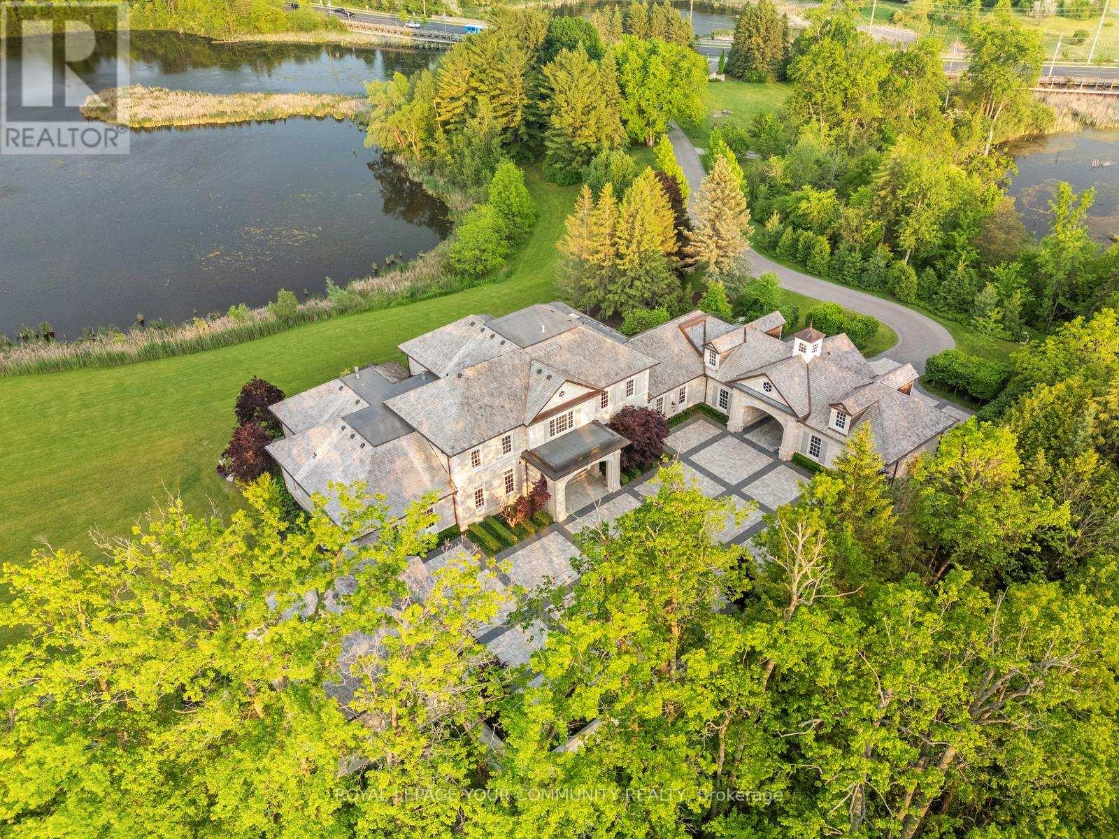 130 St. John's Side Road E, Aurora (Aurora Village), Ontario  L4G 0M6 - Photo 5 - N12234498