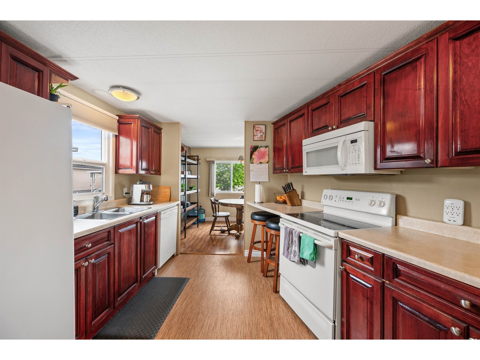 22 8254 134 Street, Surrey, British Columbia  V3W 6M2 - Photo 6 - R3017339