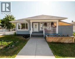 242 1st Street W, Cardston, Ca