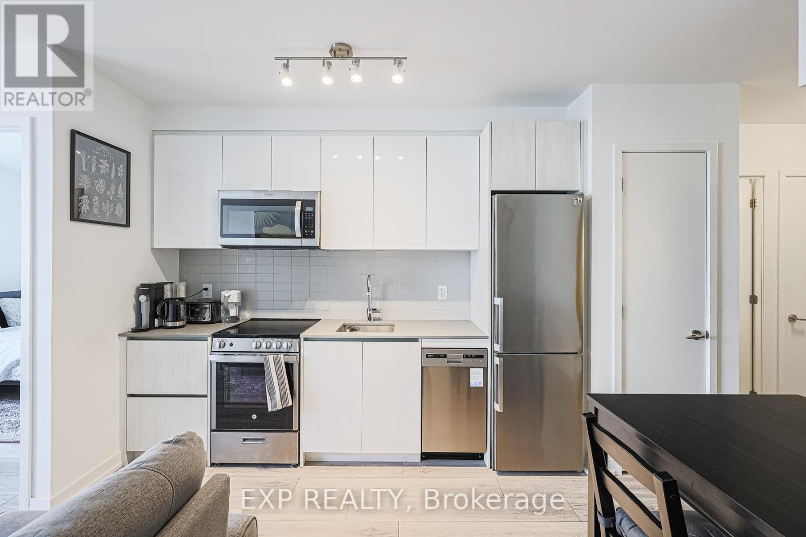 312 - 3100 Keele Street, Toronto, Ontario  M3M 0E1 - Photo 14 - W12234518