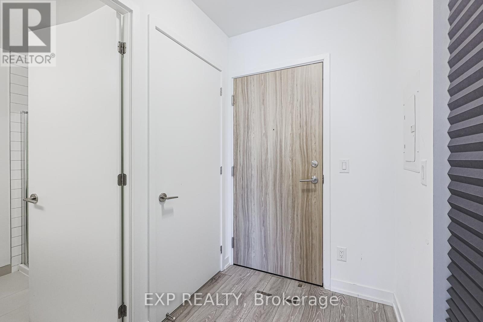 312 - 3100 Keele Street, Toronto, Ontario  M3M 0E1 - Photo 6 - W12234518