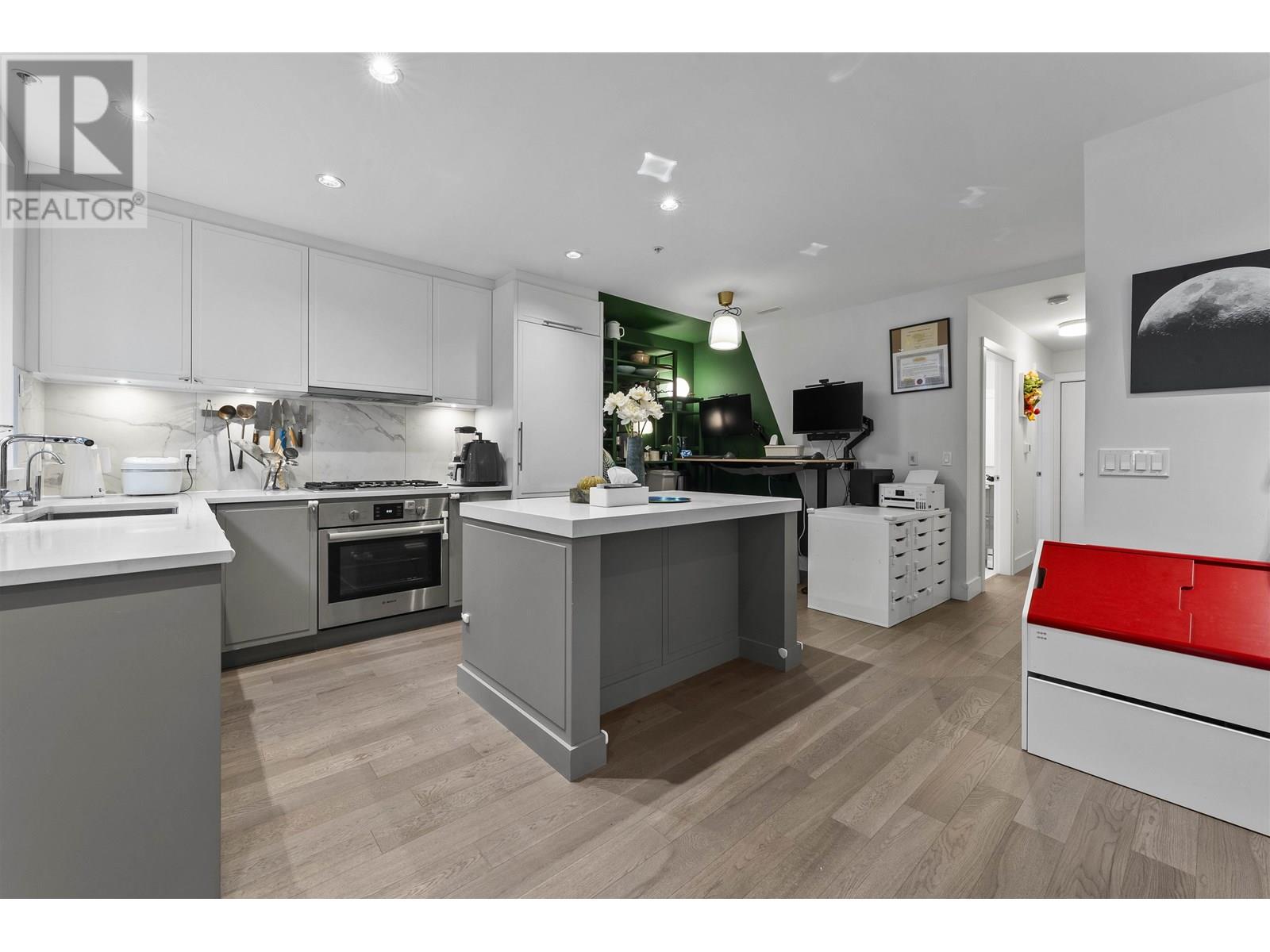 7605 Yukon Street, Vancouver, British Columbia  V5X 2Y4 - Photo 9 - R3018091