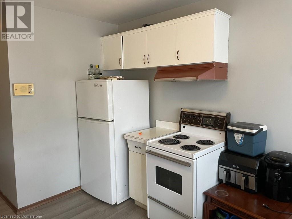 80 Kinzie Avenue Unit# 4, Kitchener, Ontario  N2A 2J5 - Photo 8 - 40743496