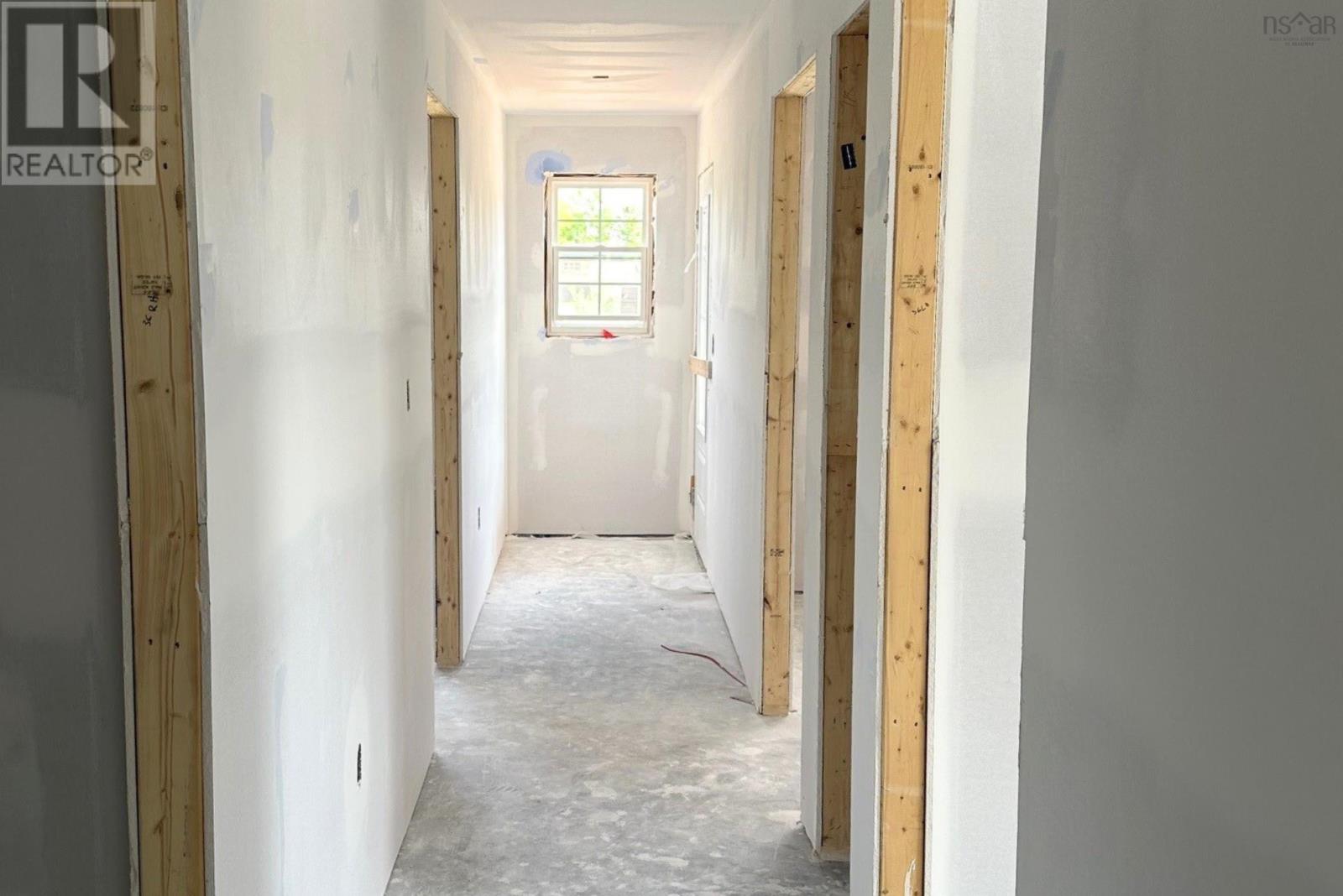 13667 Highway #1, Hants Border, Nova Scotia  B0P 1P0 - Photo 2 - 202513688