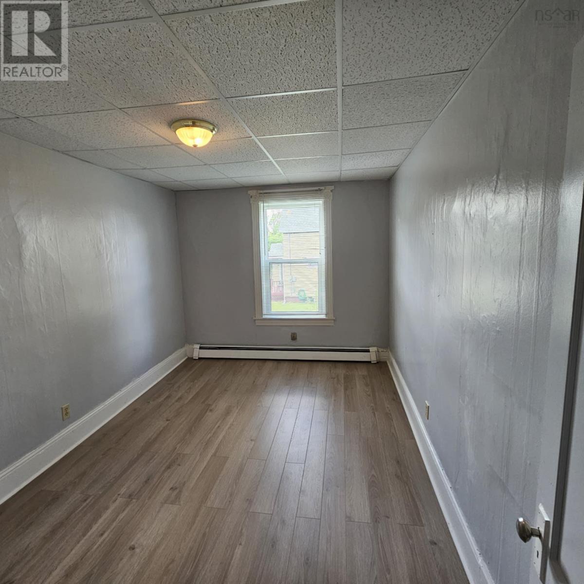 24- 26 Glebe Street, Sydney, Nova Scotia  B1P 1S2 - Photo 7 - 202515195