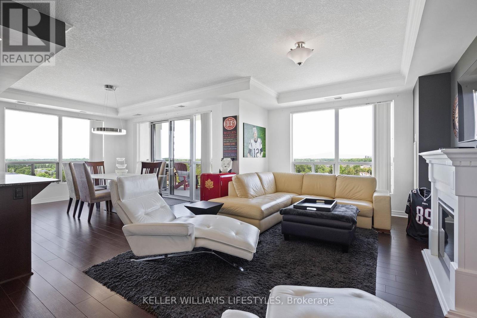 Property at 1004 - 1030 CORONATION DRIVE image 1