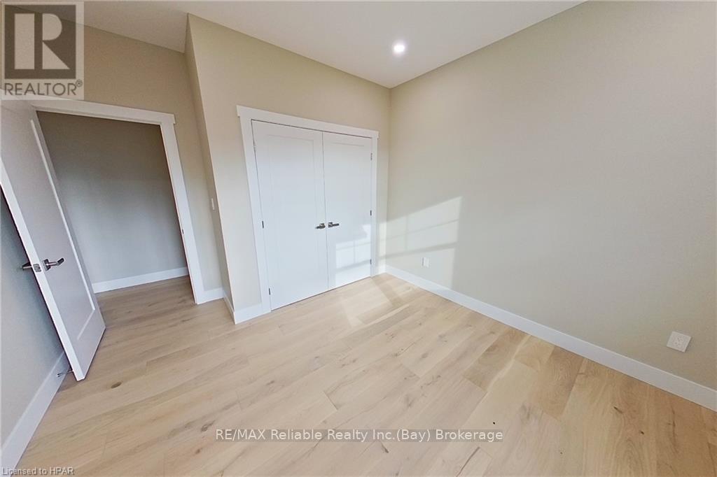 8 Thimbleweed Drive, Bluewater, Ontario  N0M 1G0 - Photo 38 - X10780361