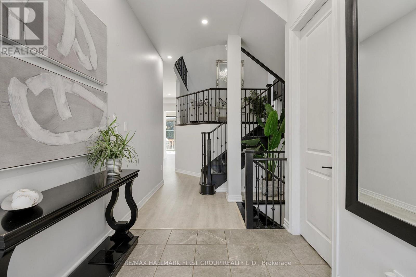 Property at 133 AUCKLAND DRIVE image 5