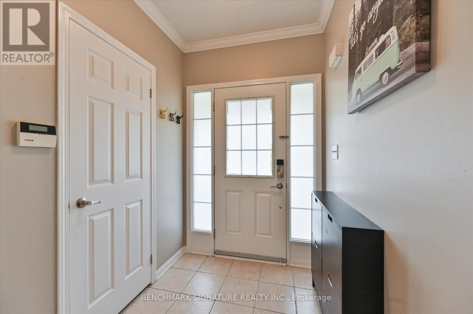 Property at 37 HARRY SANDERS AVENUE image 3