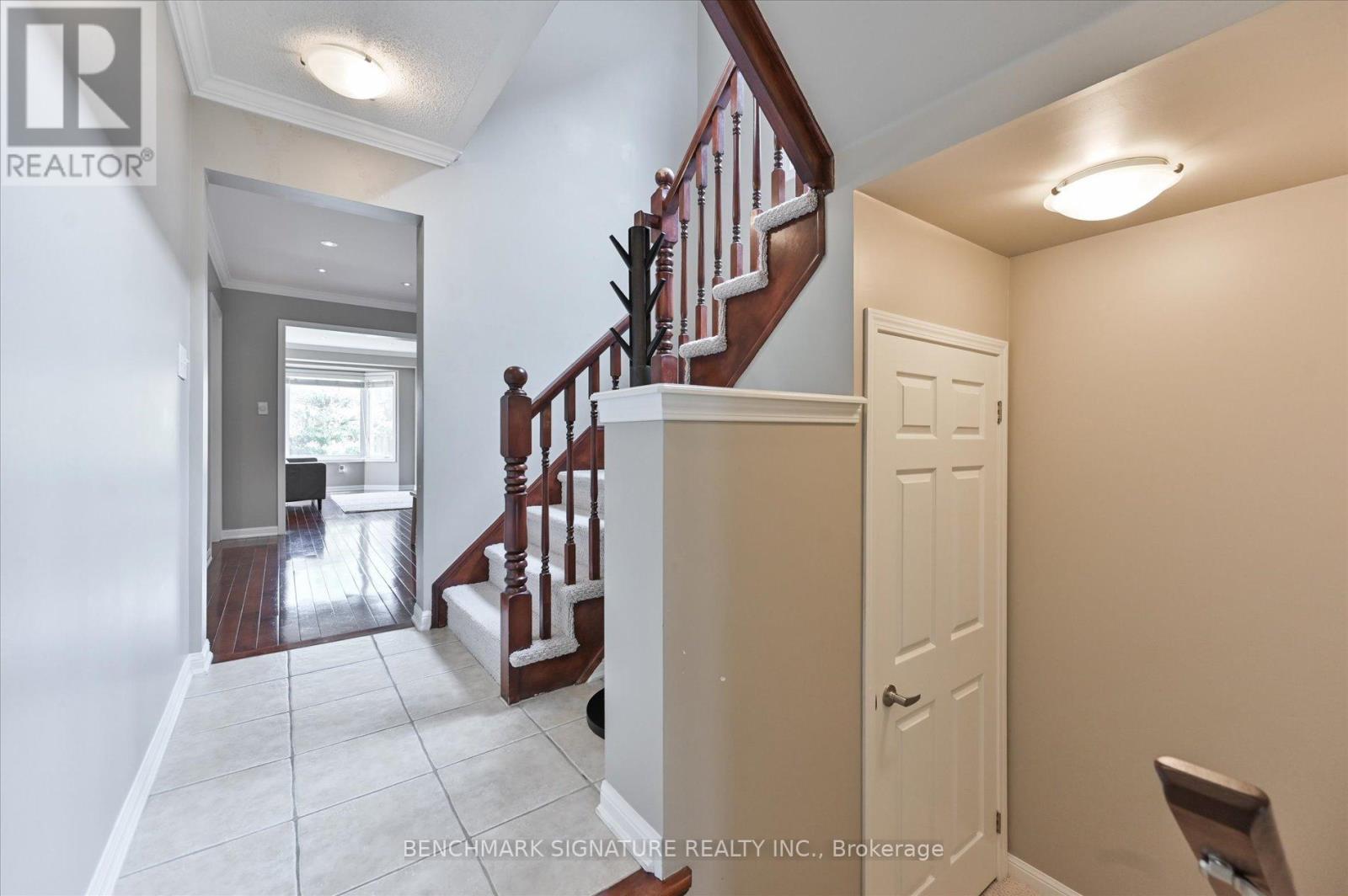 Property at 37 HARRY SANDERS AVENUE image 5