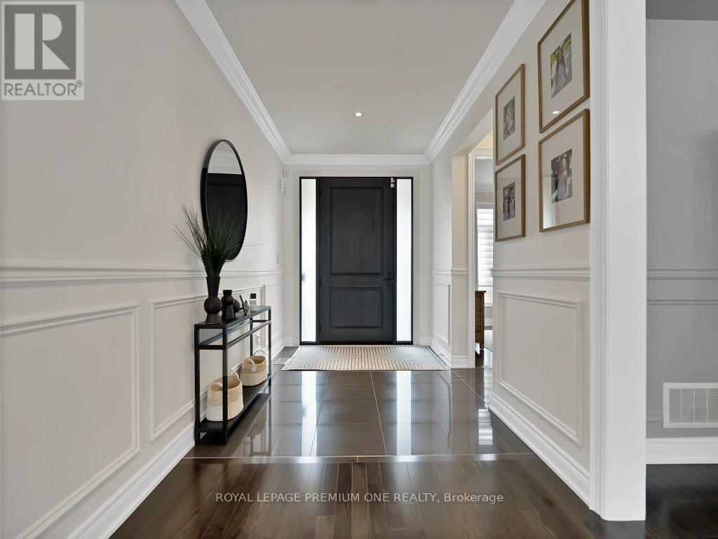 Property at 12 ANDERSON COVE TRAIL image 4