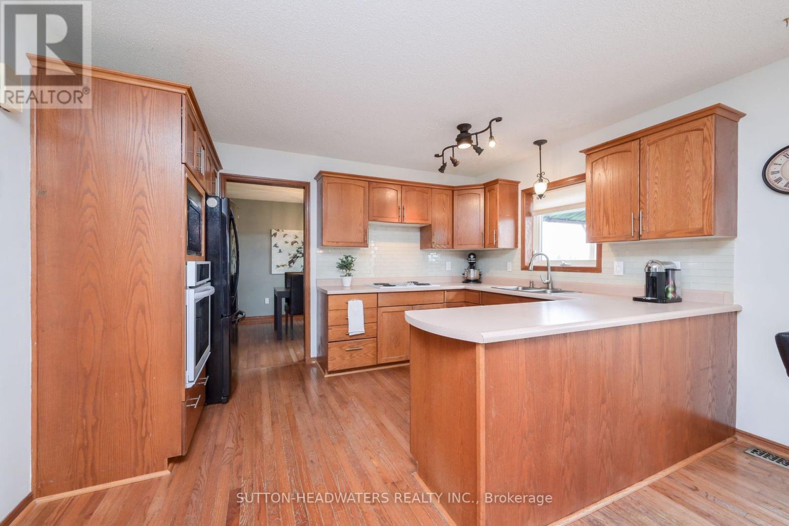20095 Winston Churchill Boulevard, Caledon, Ontario  L7K 1J7 - Photo 8 - W12234619
