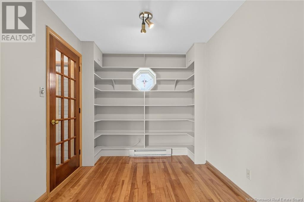 Property at 106 Rockland Drive image 3
