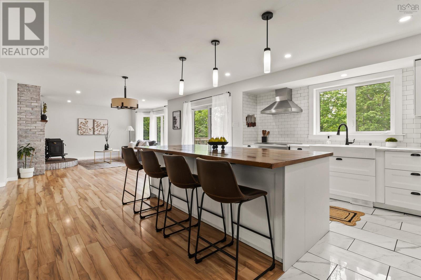Property at 15 Beech Hill Drive image 5