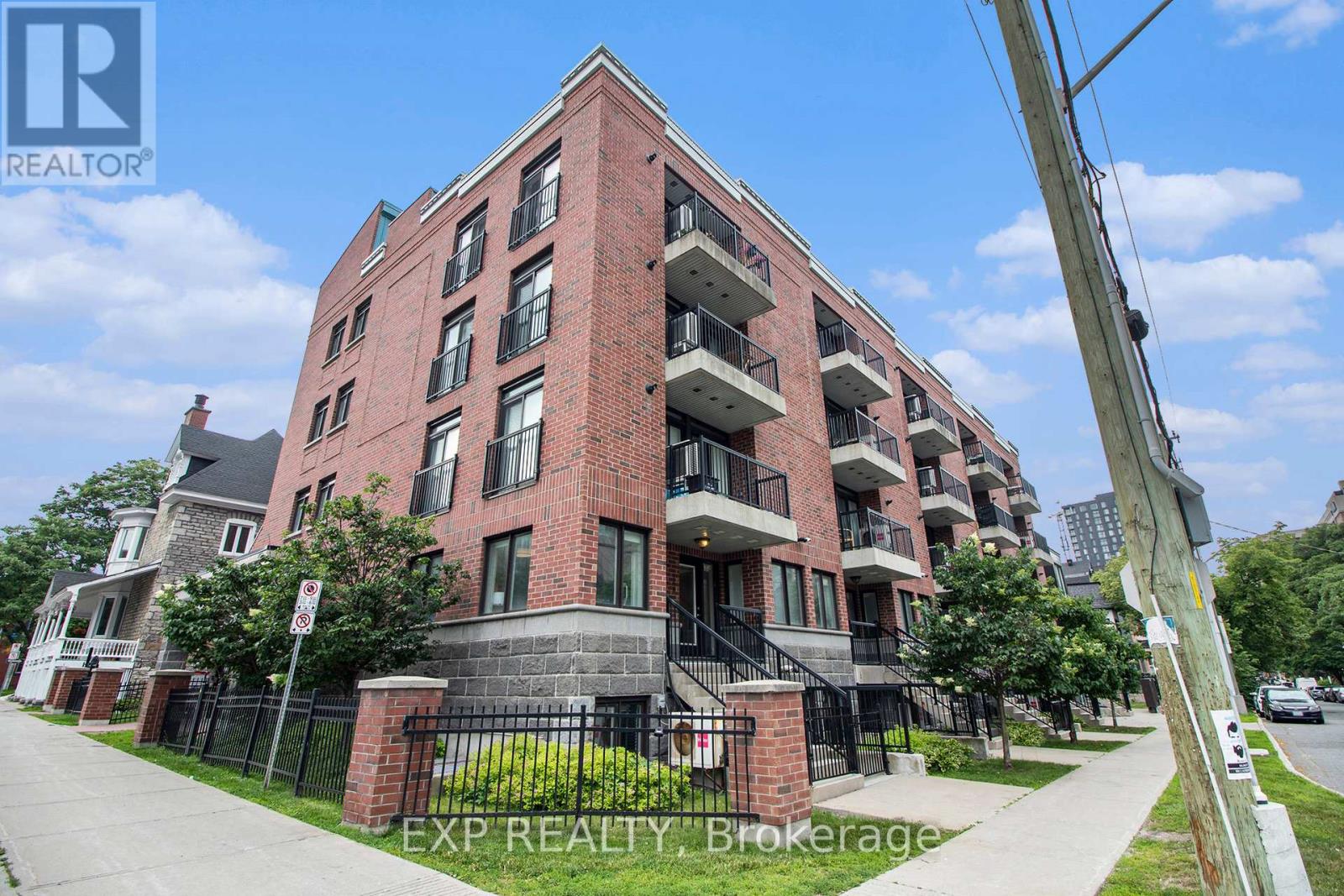 201 - 146 Daly Avenue, Ottawa, Ontario  K2N 6E9 - Photo 2 - X12234641