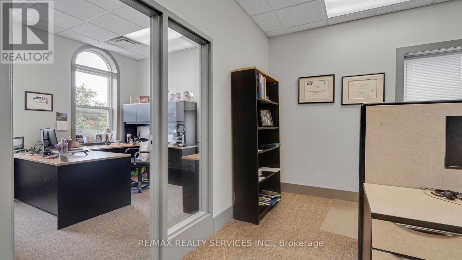 66 King Street W, Hamilton, Ontario  L9H 1T8 - Photo 26 - X12234635