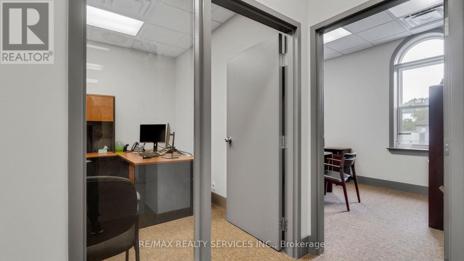 66 King Street W, Hamilton, Ontario  L9H 1T8 - Photo 28 - X12234635
