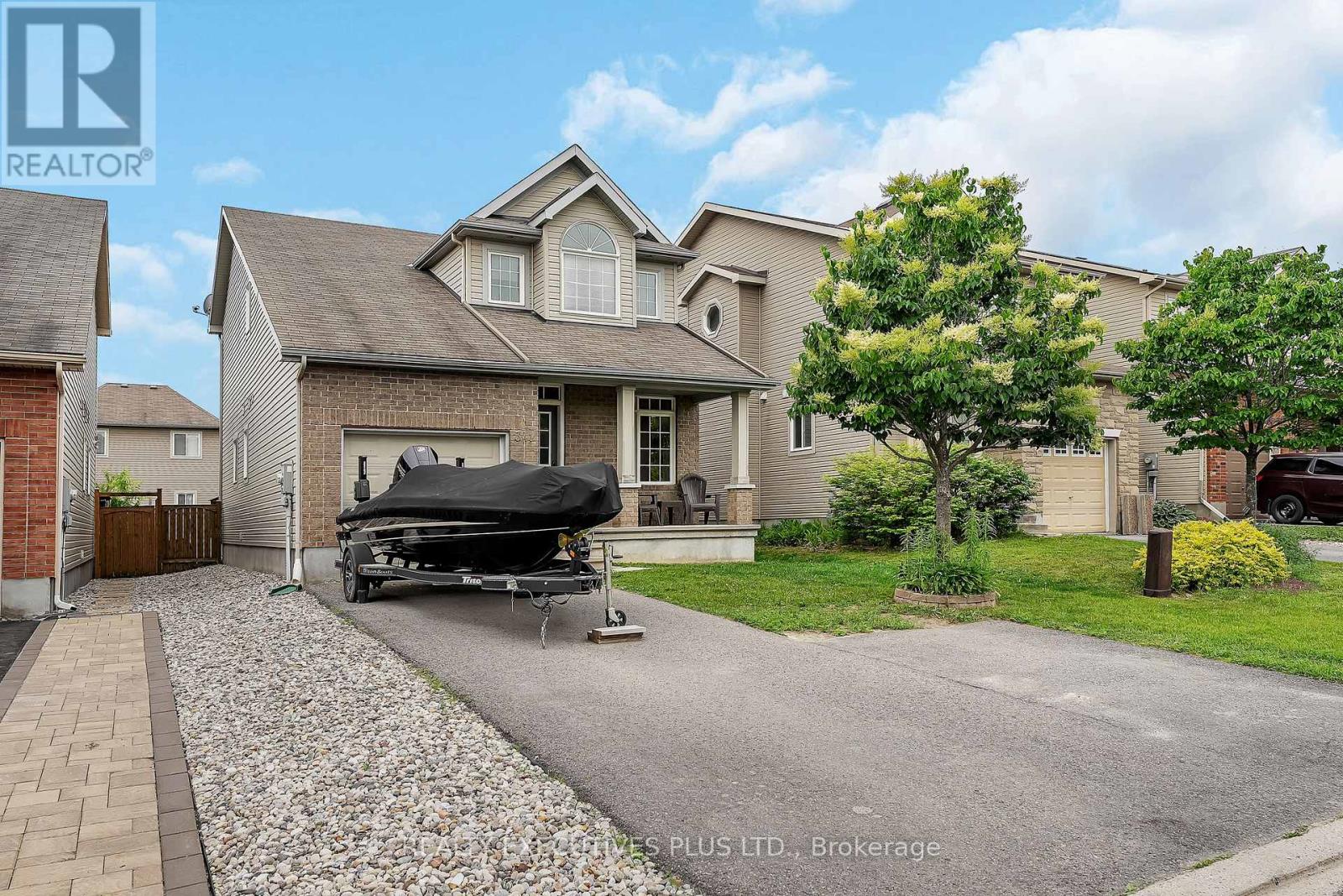 Property at 341 JASPER CRESCENT image 1