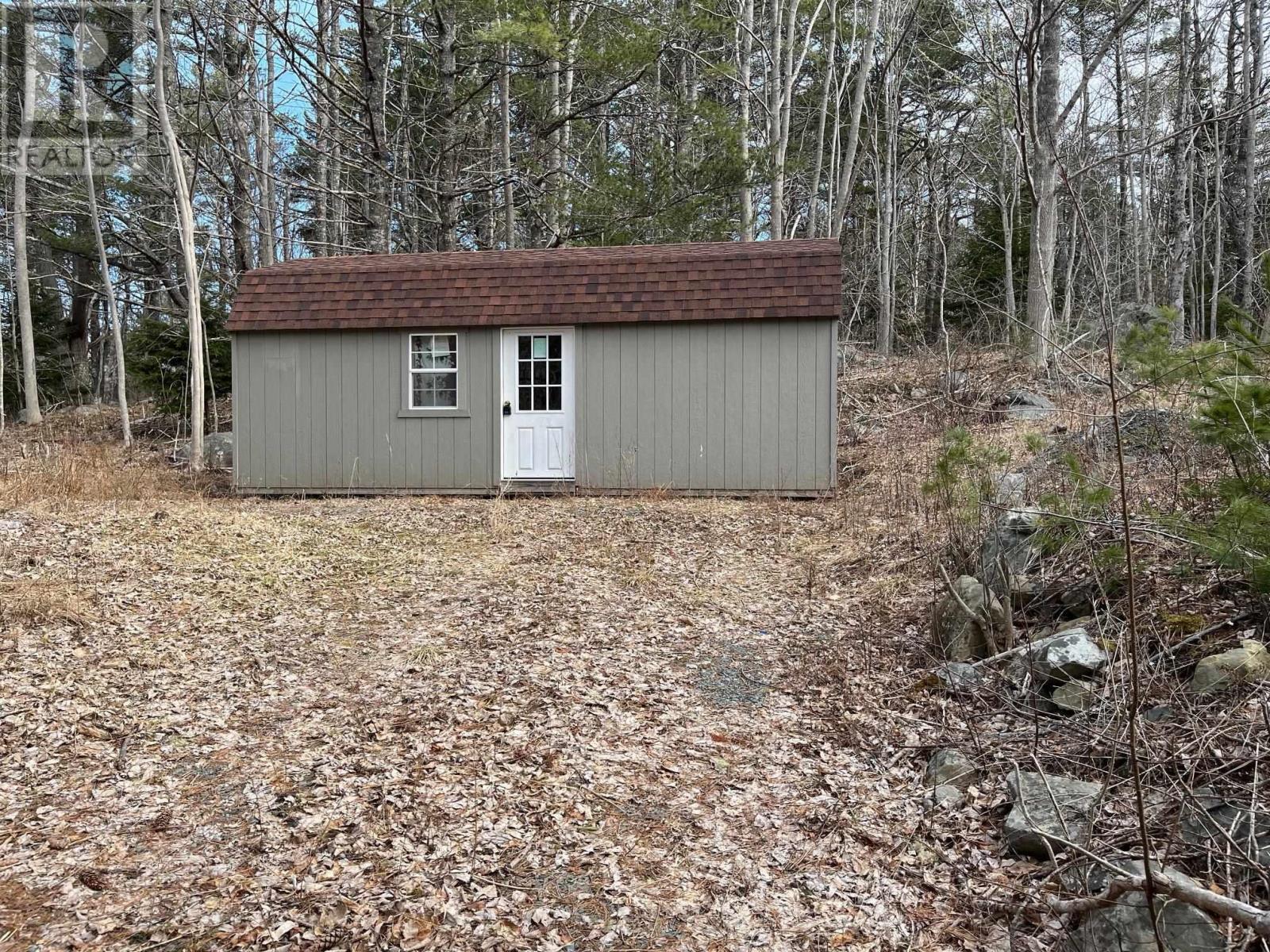 579 Highway 8, Milton, Nova Scotia  B0T 1P0 - Photo 3 - 202506245