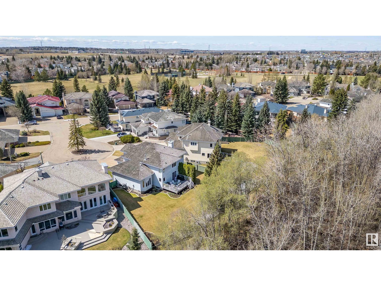 Property at 121 Weaver DR NW NW image 3