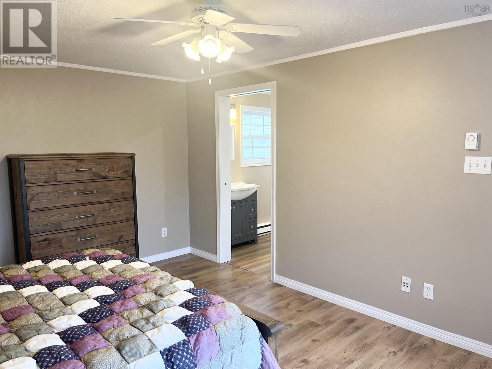21 Stoddart Drive, Clark's Harbour, Nova Scotia  B0W 1P0 - Photo 31 - 202515207