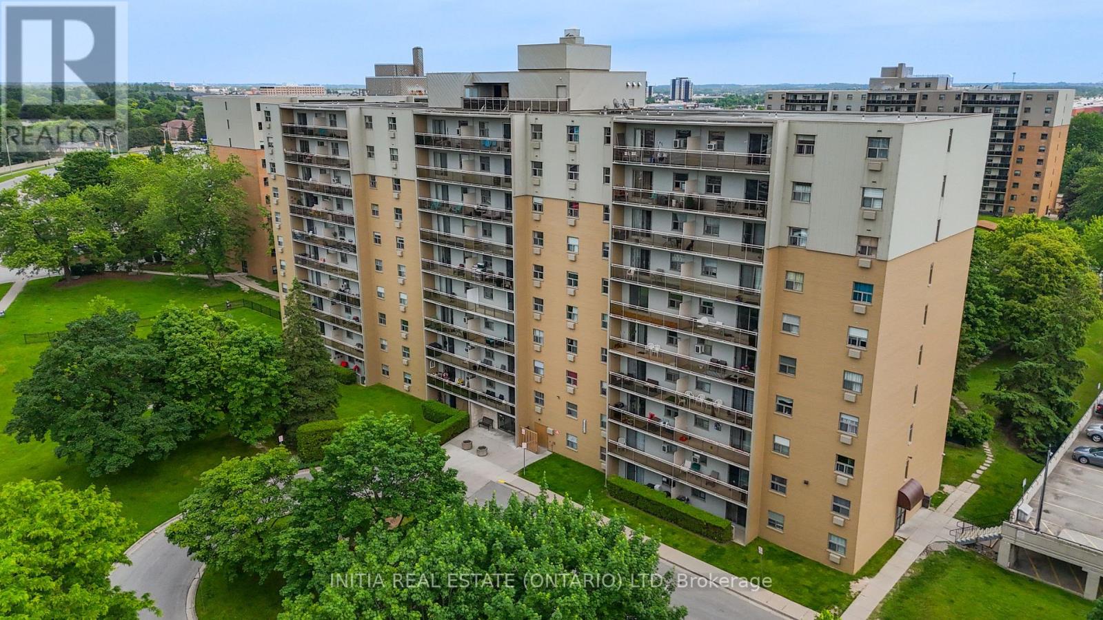 Property at 612 - 931 WONDERLAND ROAD S image 1