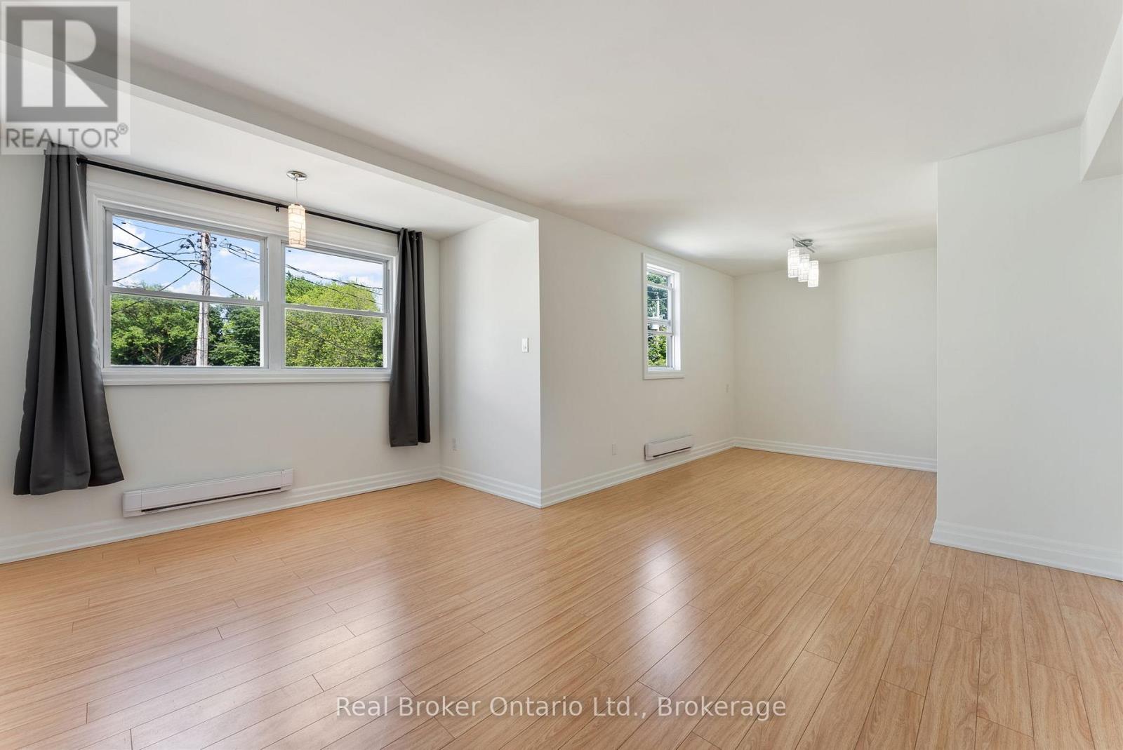 5 - 985 Kingsway Drive, Burlington, Ontario  L7T 3J1 - Photo 14 - W12234735