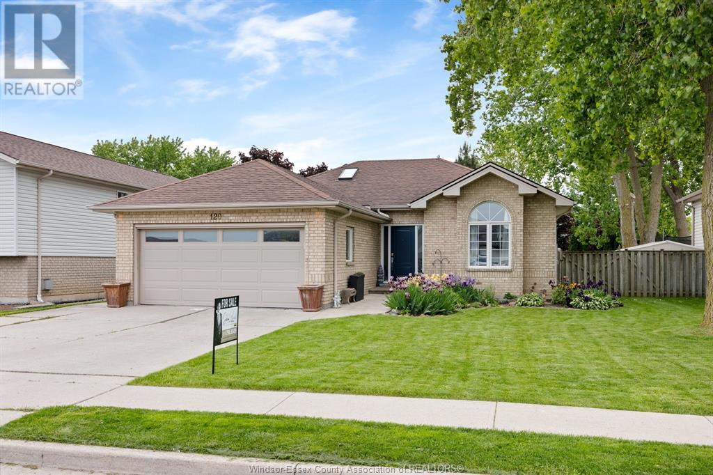 Property at 120 DUCK CREEK image 3
