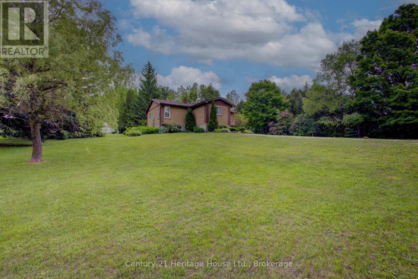 573433 Boot Jack Ranch Road, West Grey, Ontario  N0C 1K0 - Photo 4 - X12234766