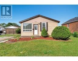 1544 MARK AVENUE, Windsor, Ontario