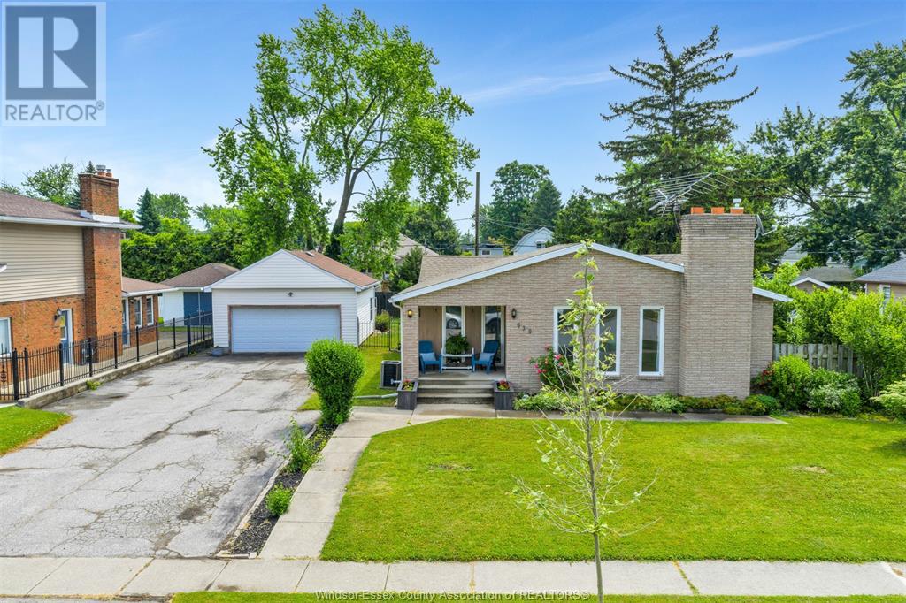 Property at 630 ST. PIERRE image 2