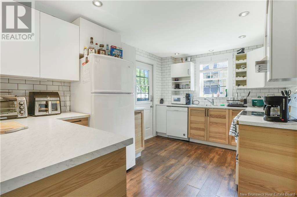 Property at 167 Neill Street image 3