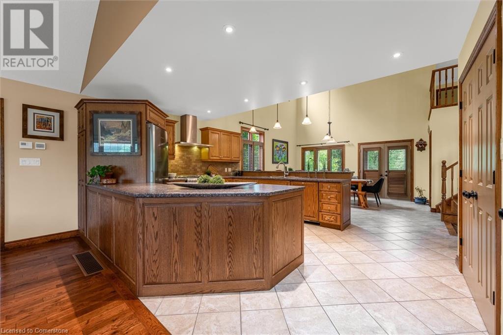 635 Millgrove Side Road, Waterdown, Ontario  L8B 0W7 - Photo 9 - 40743509
