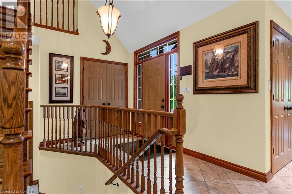 Property at 635 MILLGROVE Side Road image 4
