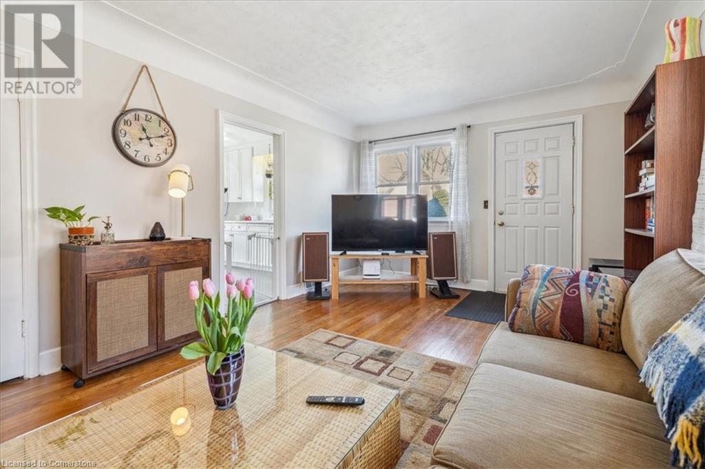 Property at 273 BOWMAN Street image 5