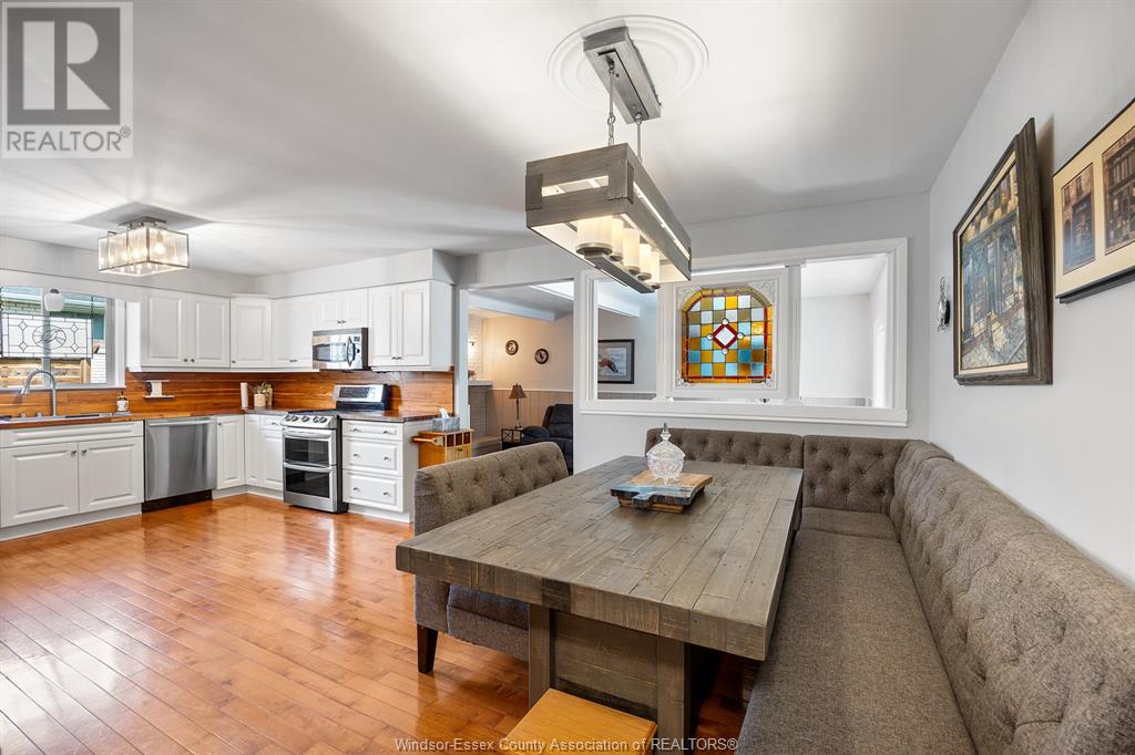 Property at 439 BENETEAU DRIVE image 5