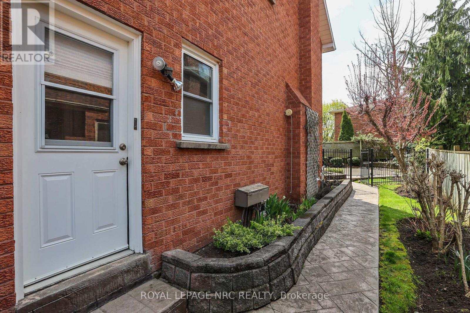 Property at 1152 RUSHBROOKE DRIVE image 5